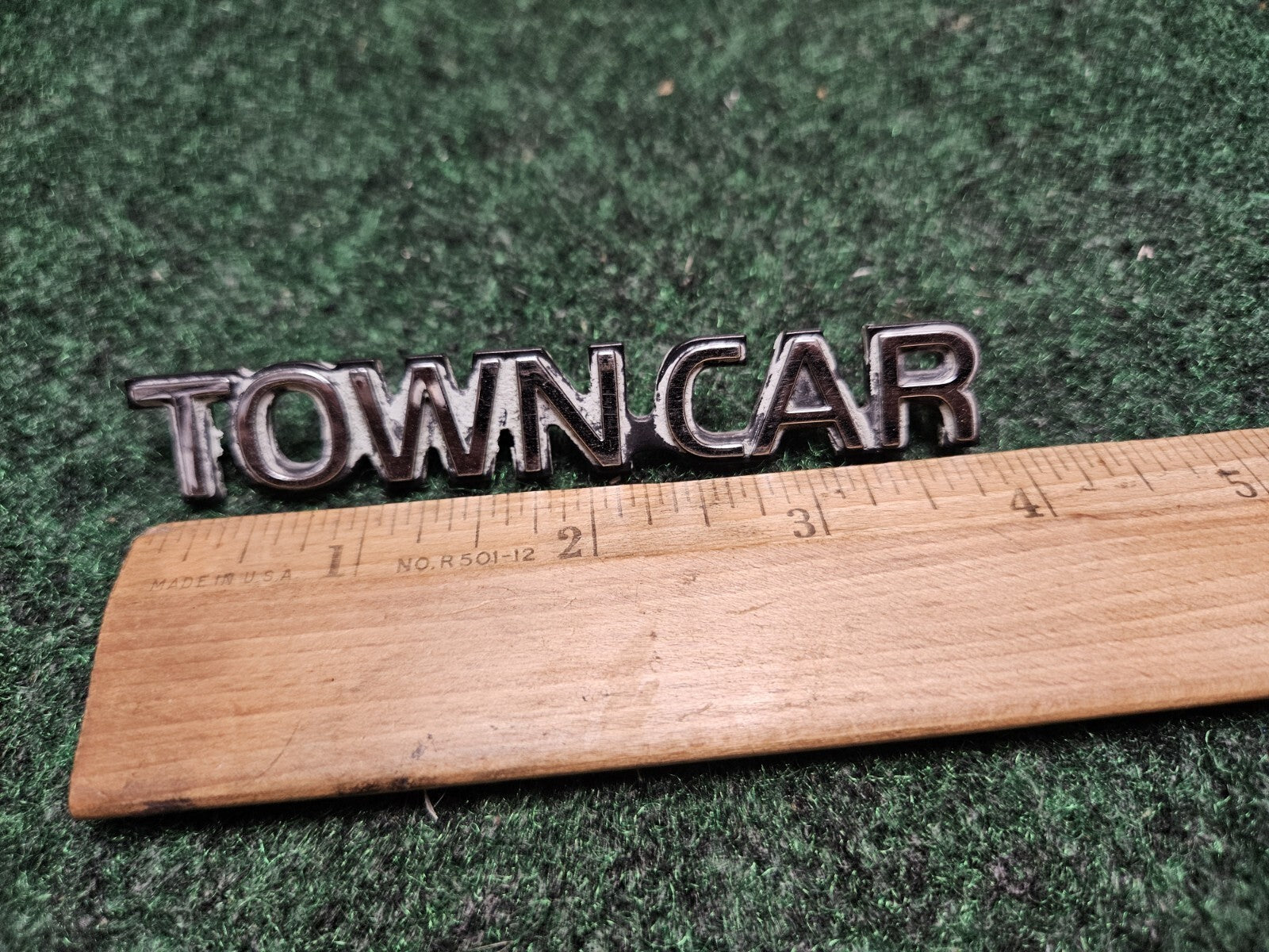 Lincoln OEM Town Car Chrome Plastic  Emblem Badge Logo Nameplate Name Plate 5M3