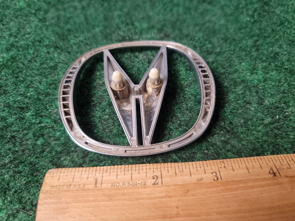 04 05 06 07 08 Acura TL Emblem Symbol Badge Trunk Lid Rear Chrome OEM 3S9