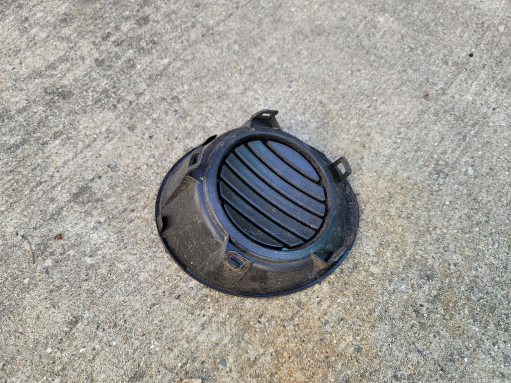2010-2014 Camaro GM Front Bumper Fog Lamp Hole Cover LEFT LH OEM 92218021 LT1