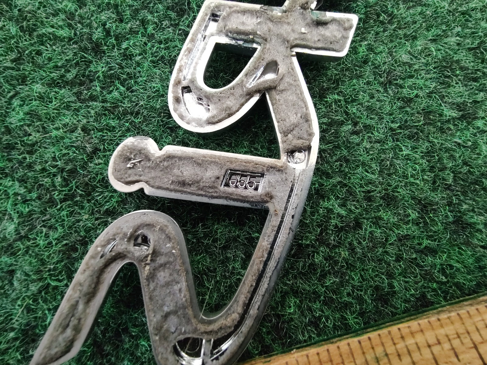 2006-2011 TOYOTA YARIS REAR EMBLEM LOGO BADGE SYMBOL CHROME LETTERS OEM 5S5