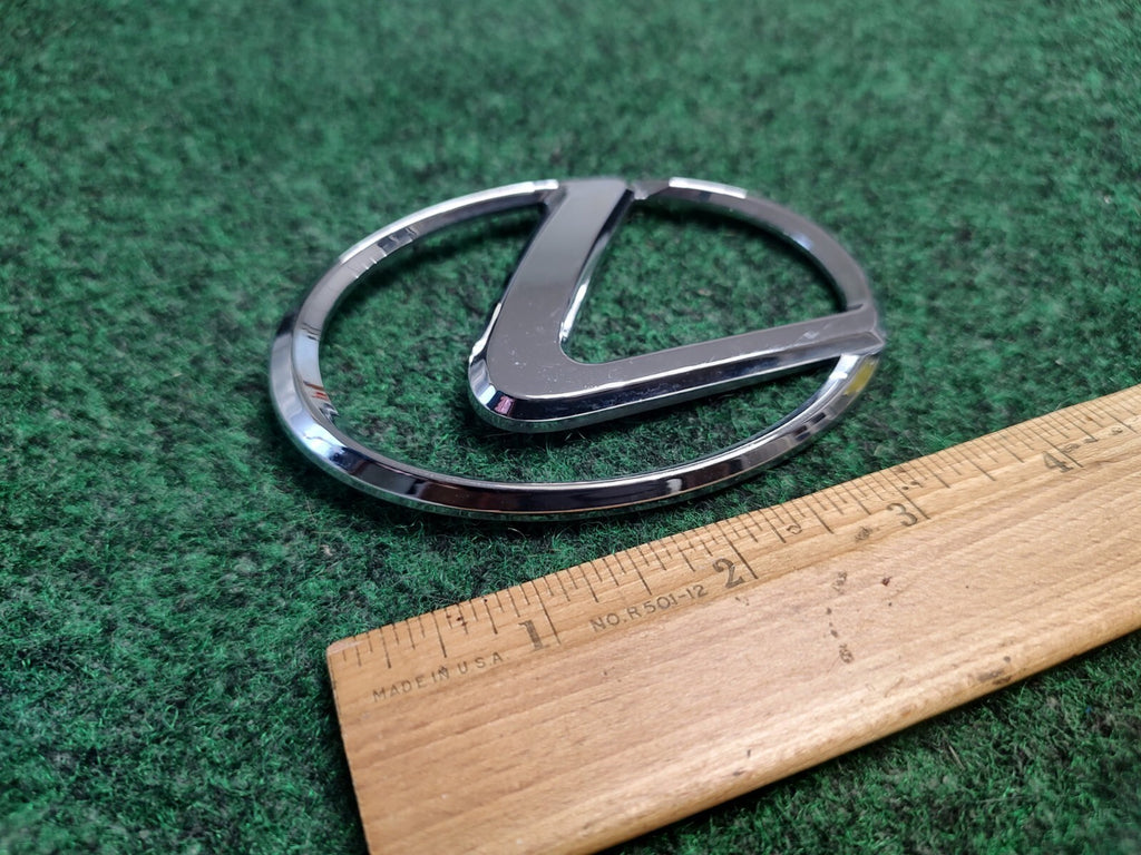 1998-2005 Lexus GS300 Rear Emblem Deck Trunk Lid Badge 242 OEM 2S9