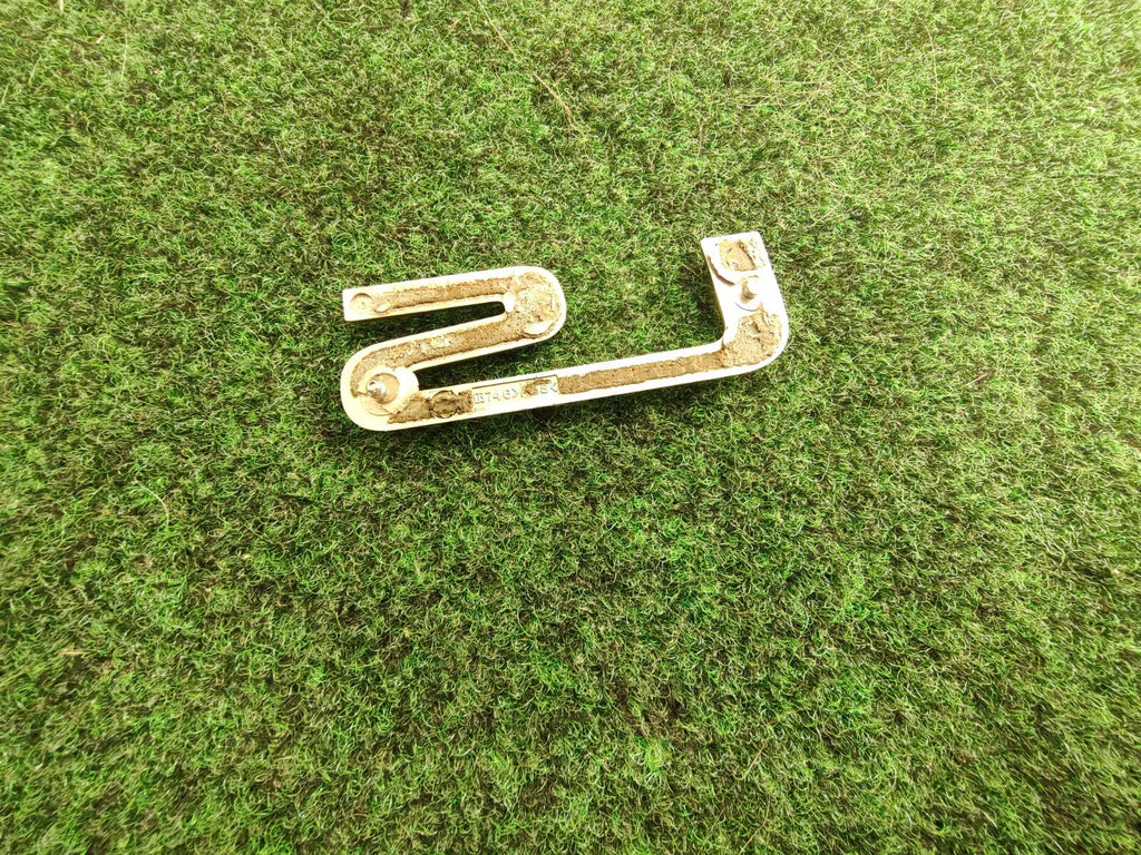 TOYOTA / OEM / Rear Nameplate Badge Emblem Logo For LS Series 5S5