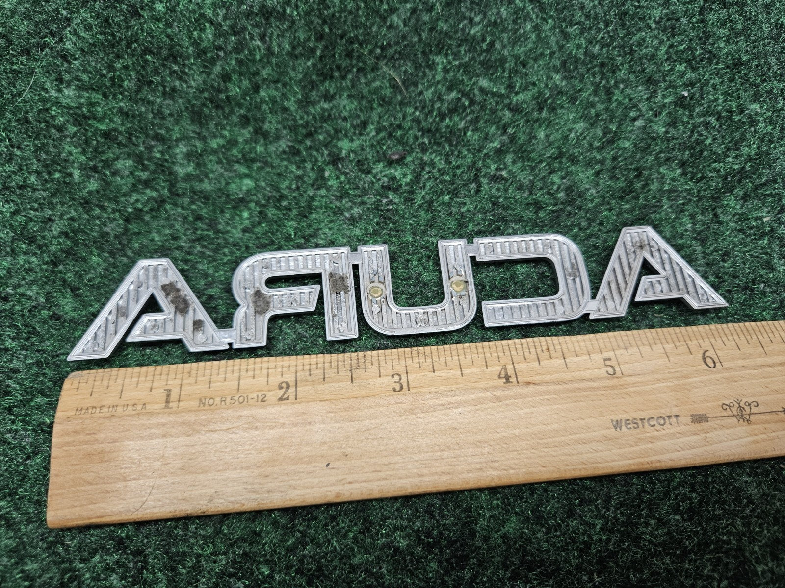 ACURA INTEGRA REAR  TRUNK LID EMBLEM LOGO BADGE NAME PLATE  OEM GL1