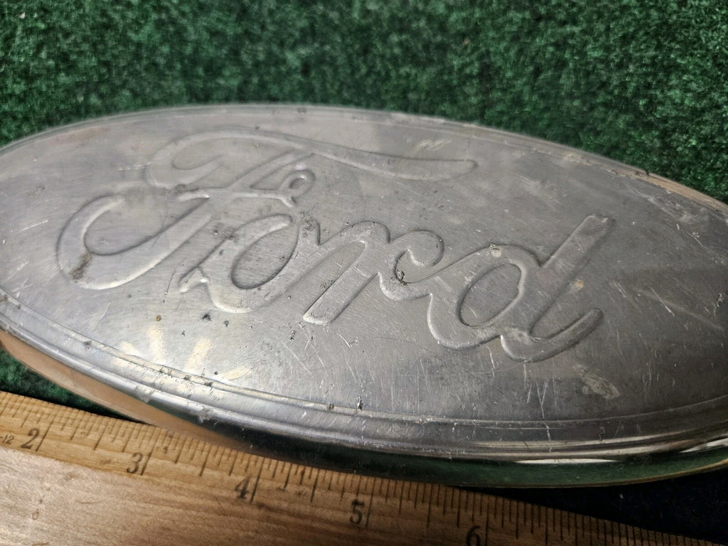 Ford Front Grille Emblem OEM 4L34-15402A16-AB 4L34-15402A16-BA Badge Faded 3M3