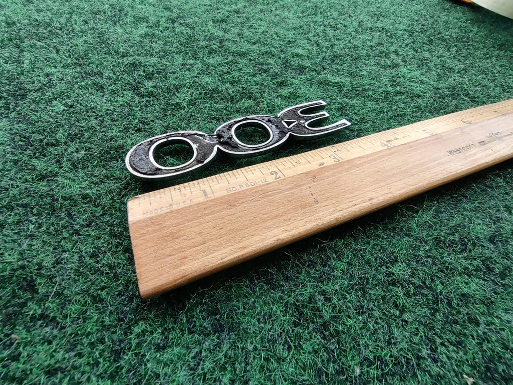 2005-10 Chrysler 300 Trunk Lid Nameplate Script Badge Emblem Mopar Rear OEM 5S2
