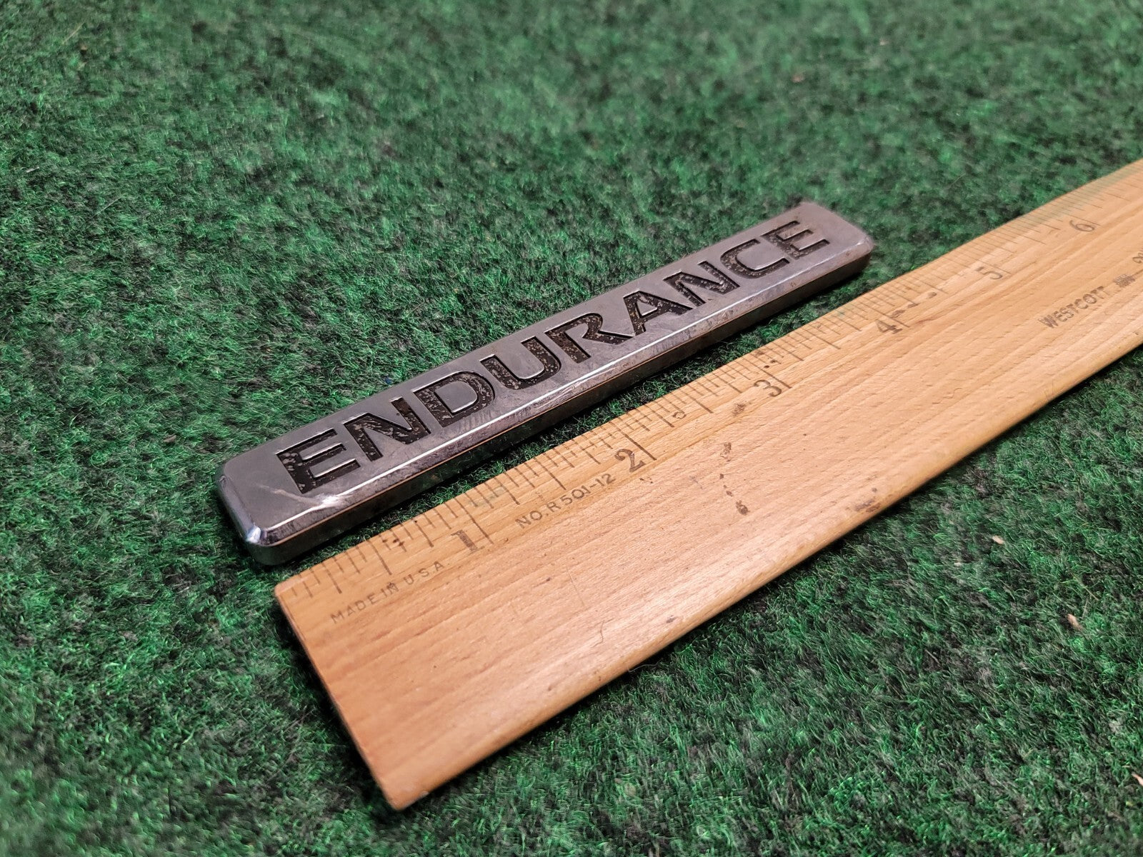 2004-05 NISSAN TITAN V8 ENDURANCE SIDE CHROME EMBLEM LOGO BADGE SIGN SYMBOL 2M6