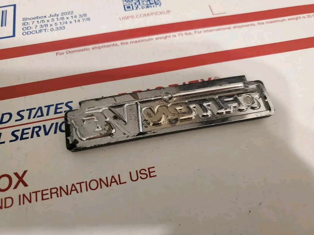 97-04 Ford F-150 Triton V8 Emblem Logo Letters Symbol Badge Side Fender 4L9