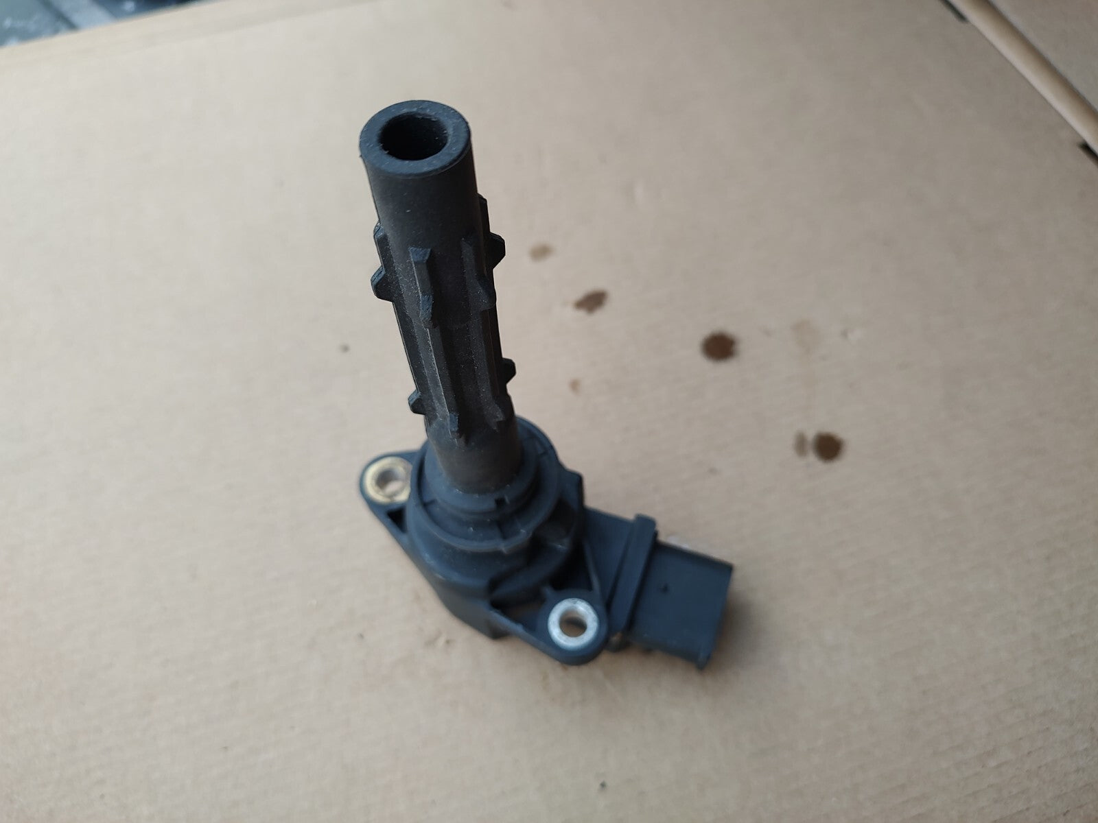 Mercedes C300 ML350 CLK350 E350 S550 Ignition Coil A 001502780 JT5