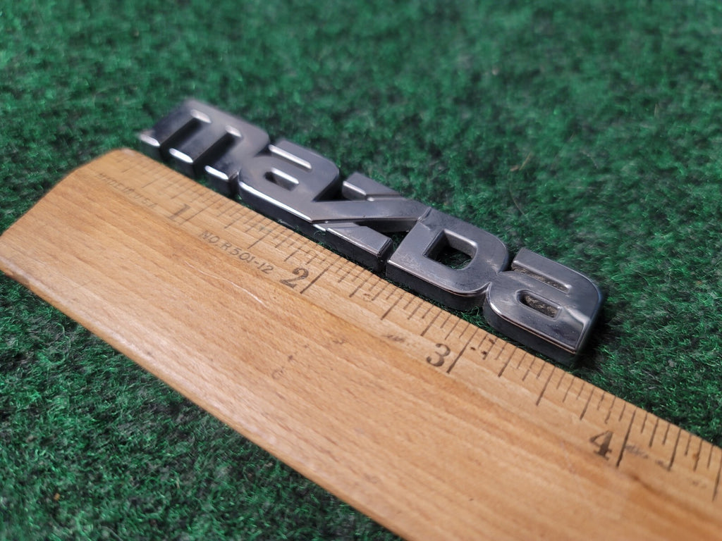 99-05 MAZDA MIATA MX5 MX-5 REAR EMBLEM LOGO BADGE SYMBOL 1999-2005 5S2
