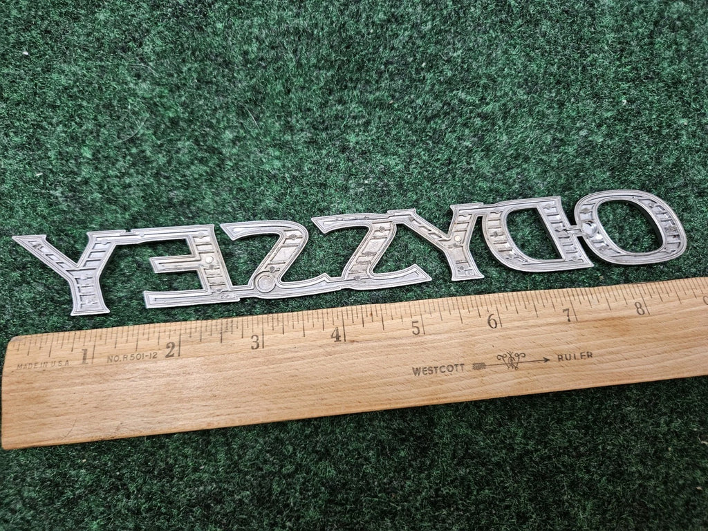 2005-10 HONDA ODYSSEY REAR GATE LID EMBLEM LOGO BADGE SYMBOL CHROME LETTERS GL4