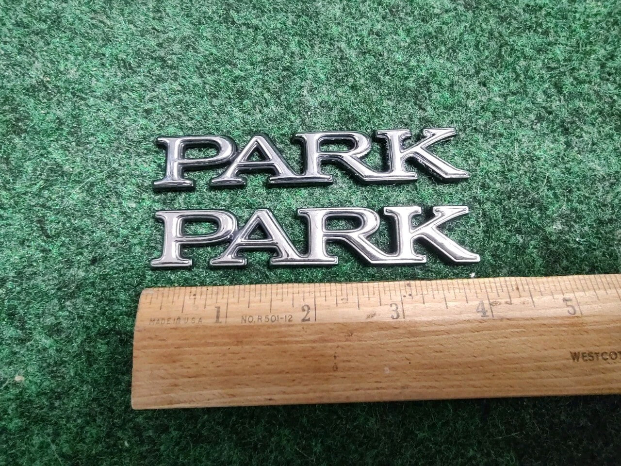 (2) 1998-2004 BUICK "PARK" AVENUE SIDE EMBLEM LOGO BADGE SYMBOL LETTERS OEM 5S5