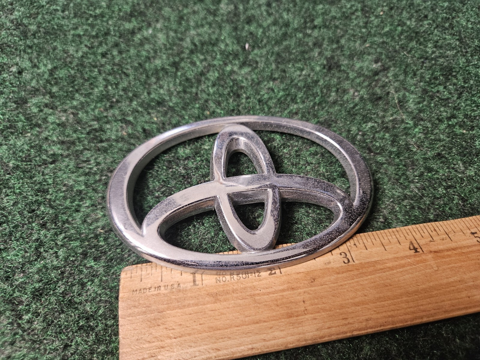 Toyota Chrome Emblem Logo Symbol Name Plate Nameplate 4" 4S7