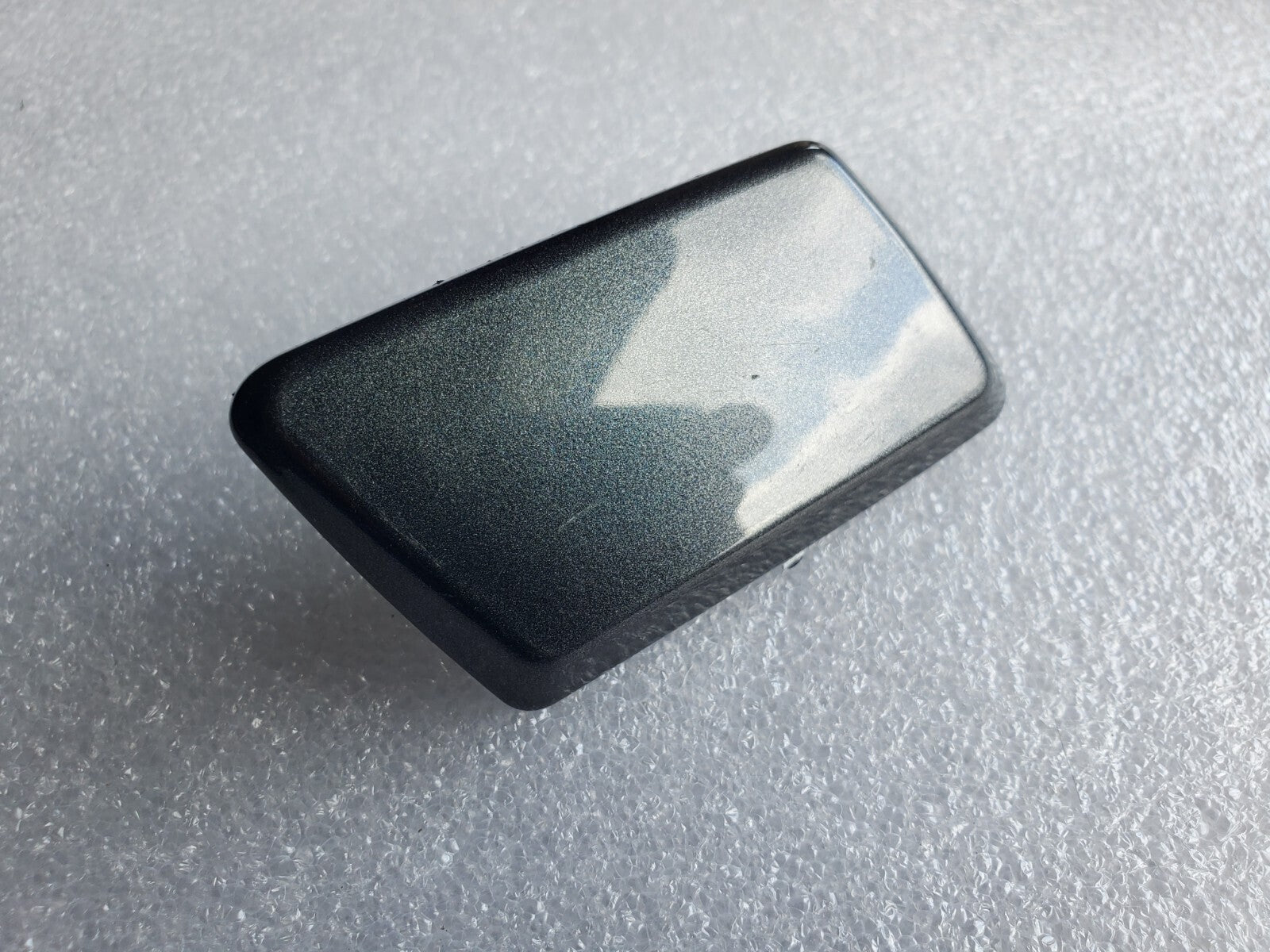 04-09 OEM Cadillac SRX SUV Front bumper Headlight Washer Cap Cover Trim LEFT 1L7