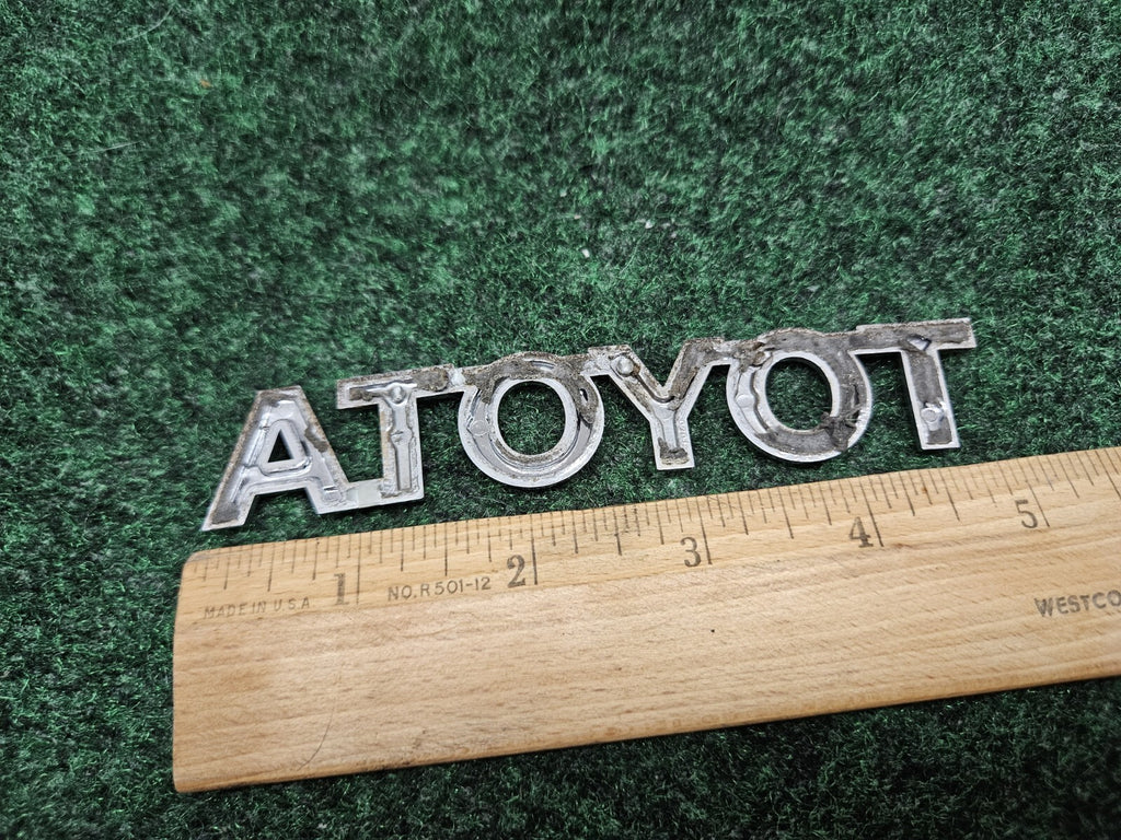 Toyota Rear Trunk Lid Emblem Name Plate Nameplate 5" Chrome OEM GL2