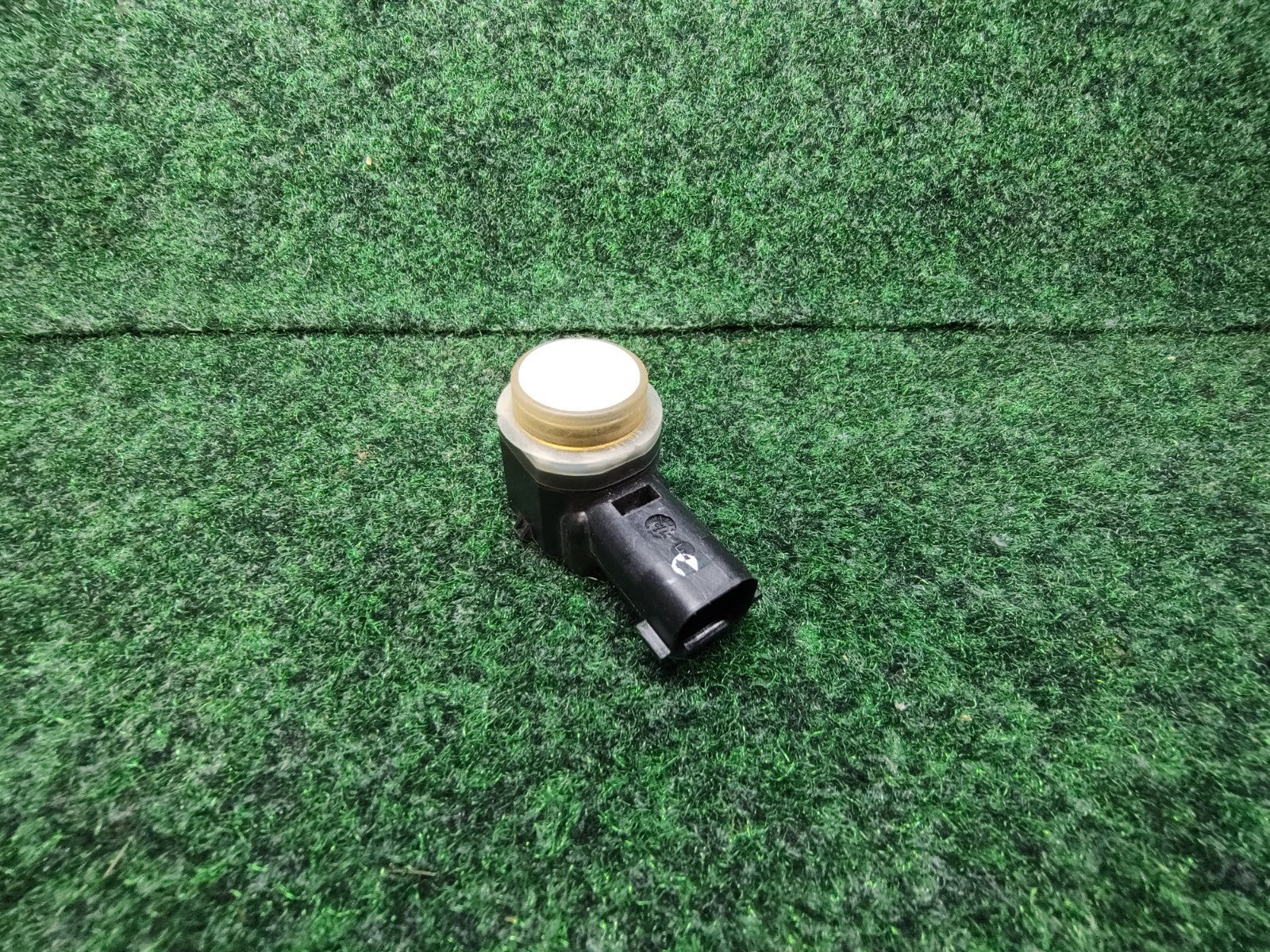 Ford Parking  Park Aid Assist Sensor White OEM DA5T-15K859-AAW 5S9
