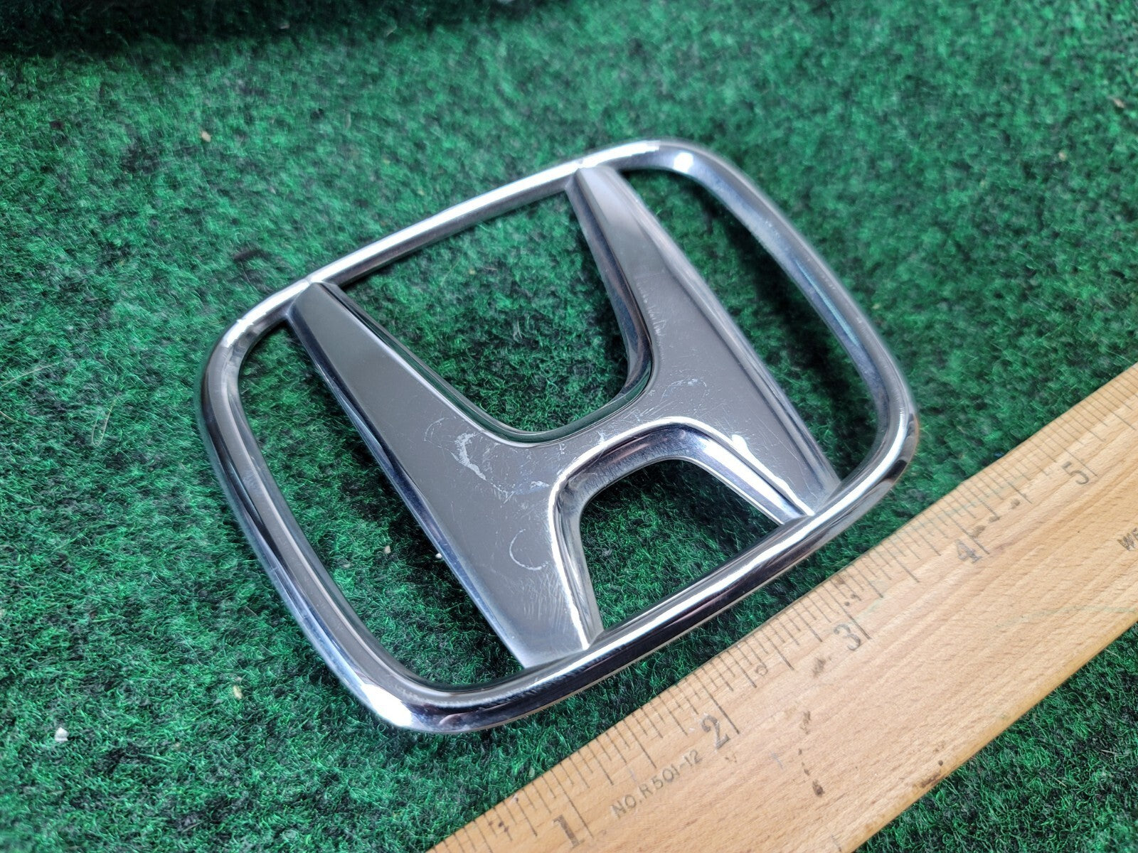 2005-2010 Honda Odyssey Emblem Badge Trunk Gate Rear Chrome 75701 SHJ A000 - 1M1