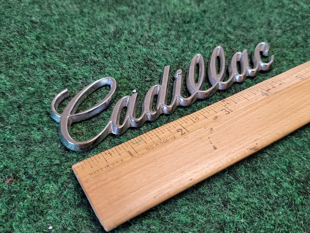 94 95 96 97 98 99 CADILLAC CHROME DEVILLE SEVILLE REAR TRUNK EMBLEM BADGE 1M6