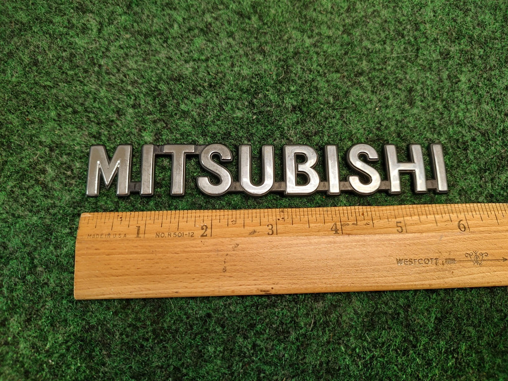 GENUINE Mitsubishi Legnum VR 4 Galant VR 4 1996-2003 Rear Emblem Badge 2S3
