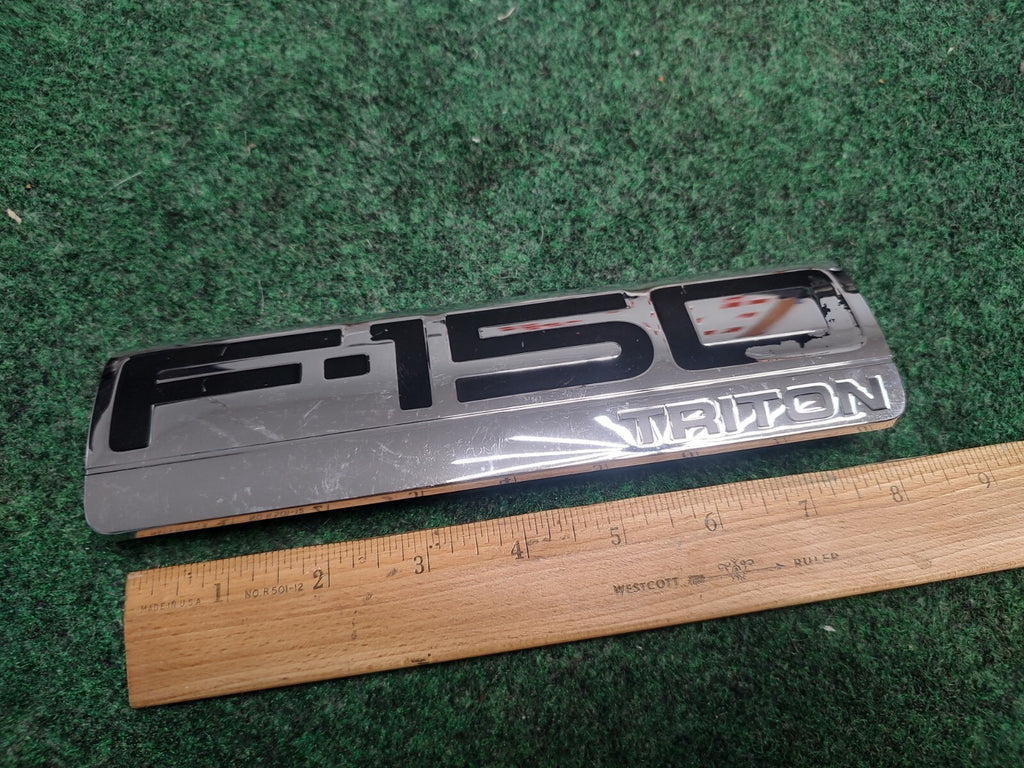 2004-2008 FORD F150 F-150 TRITON FENDER CHROME EMBLEM 5L34-16B114-PA 1L4
