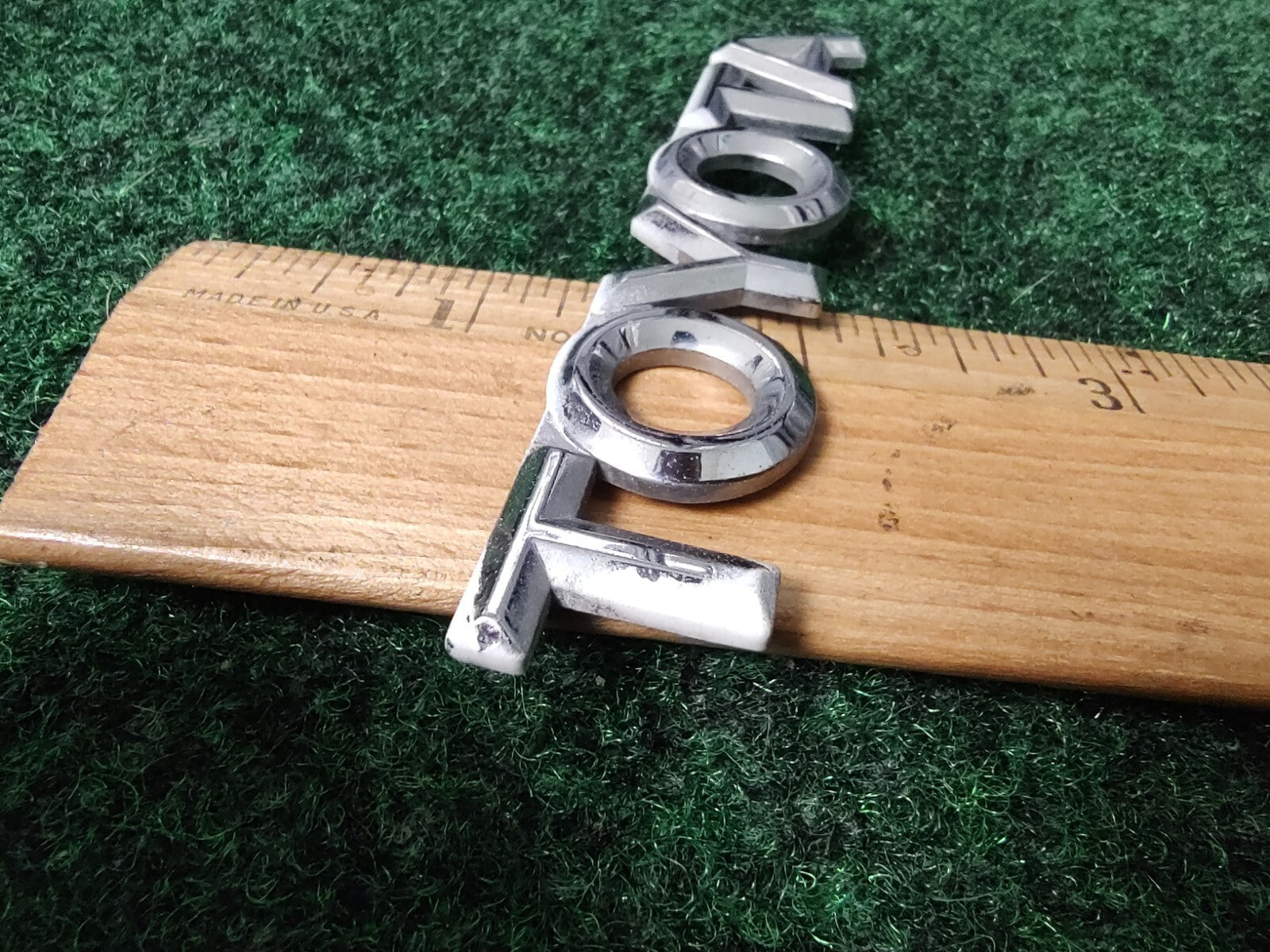 Toyota Rear Trunk Lid Emblem Name Plate Nameplate ~3.8" Chrome OEM 8L9