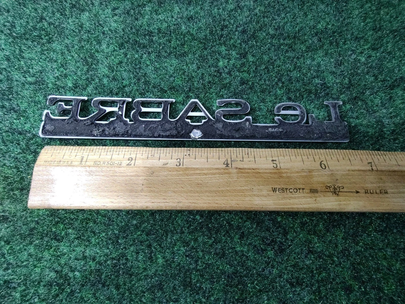 97 98 99 BUICK LESABRE LIMITED REAR LID SIDE EMBLEM LOGO BADGE SYMBOL OEM 6S8