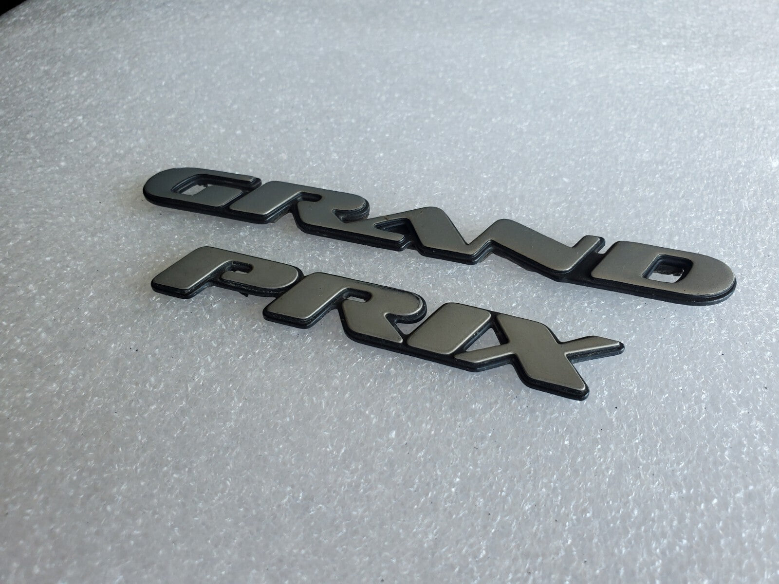 1997 1998 1999 2003 Pontiac Grand Prix Door Name Plate Gray NAMEPLATE OEM VNTG