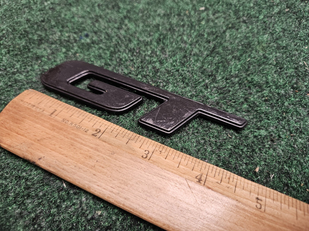 PONTIAC GRAND AM PRIX GT EMBLEM LOGO BADGE SIGN SYMBOL USED OEM 5M2