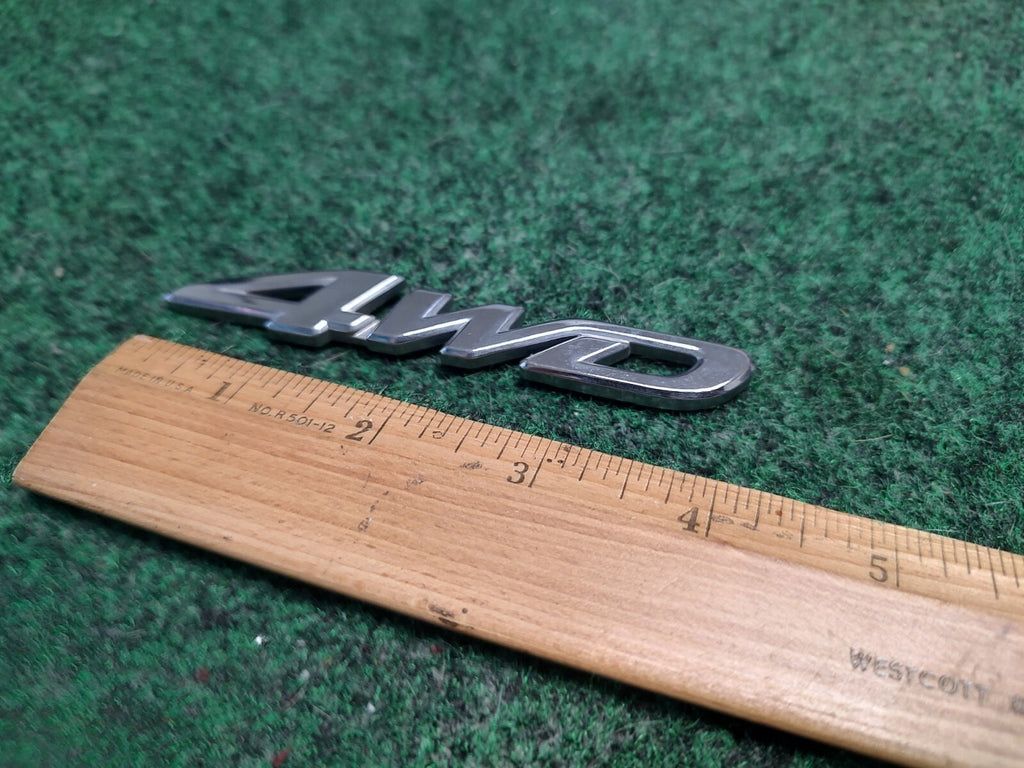 01 02 03 04 05 06 07 08 09 10 11 13 TOYOTA HIGHLANDER 4WD REARTRUNK EMBLEM 3S5