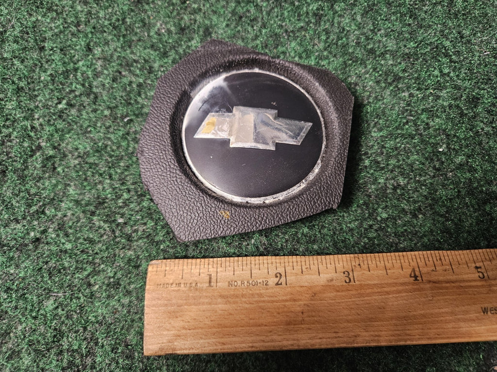 Chevy Chevrolet Bow Tie Emblem Badge Logo Steering Wheel Horn Cover 4M4