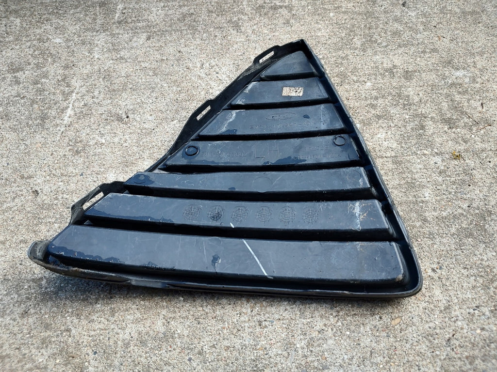 2013 2014 Ford Focus OEM Driver Left Bumper Grille Insert BM51-17K947-AE  JT1