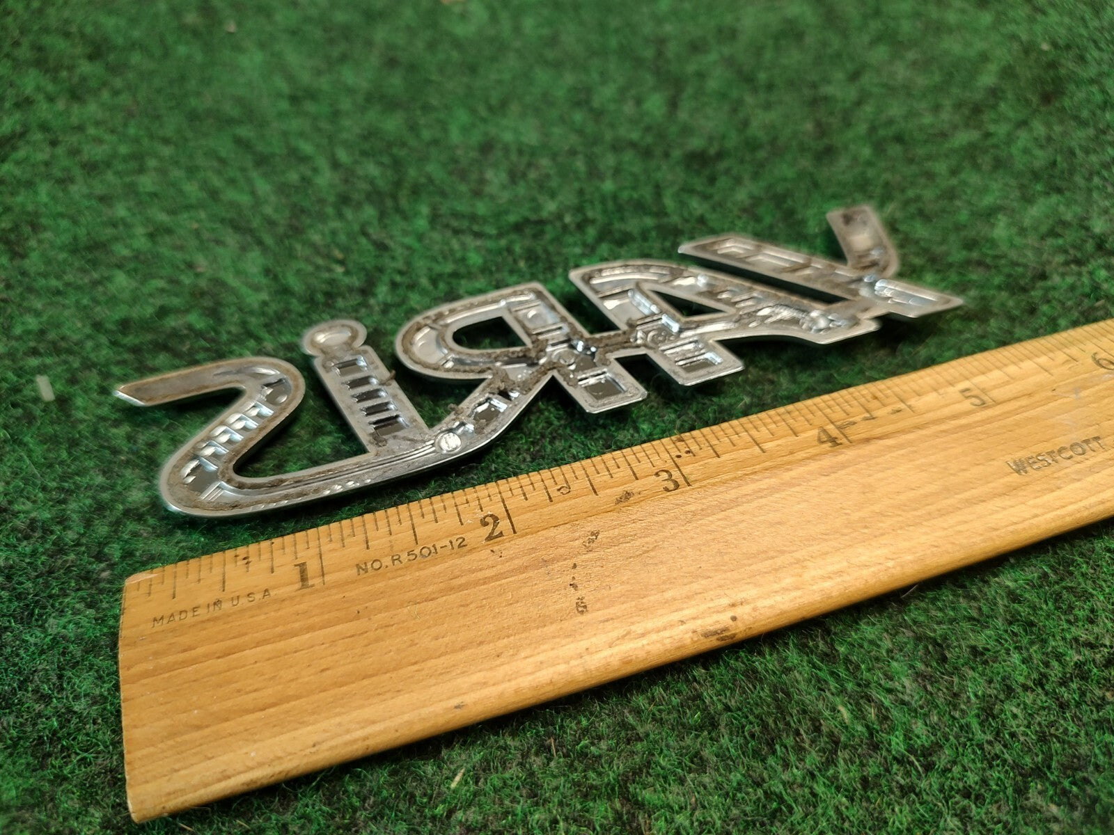 2006-2011 TOYOTA YARIS REAR EMBLEM LOGO BADGE SYMBOL CHROME LETTERS OEM 2S7