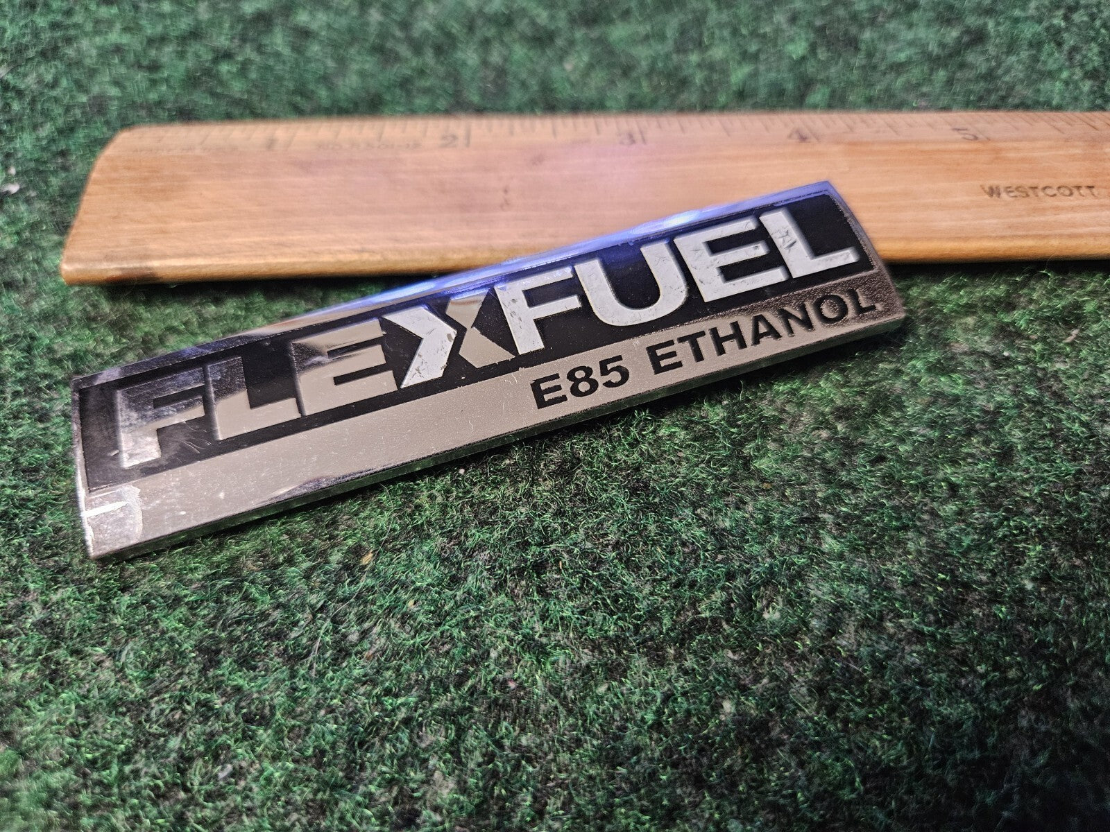 Chevy Flex Fuel E85 Ethanol Emblem Badge Decal Chevrolet OEM 15910899 6L4