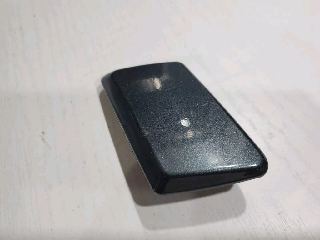 04-09 Cadillac SRX Bumper Headlight Washer Plug Cap Cover RH OEM 6L4
