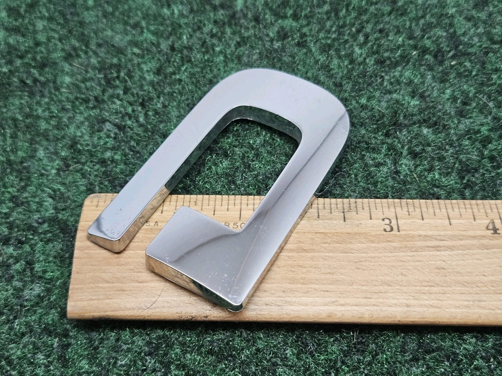 2002 - 2004 Dodge Ram 1500 LETTER D Tailgate Emblem OEM 55077300AA 7S7