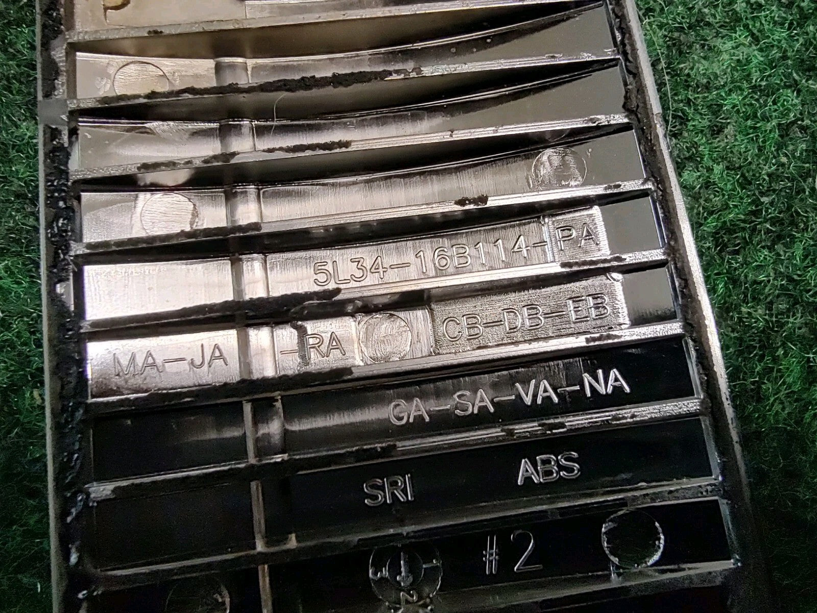 2004-2008 Ford F-150 XLT 5.4 Triton Side Fender Nameplate Emblem 5L34-16B114 1S3