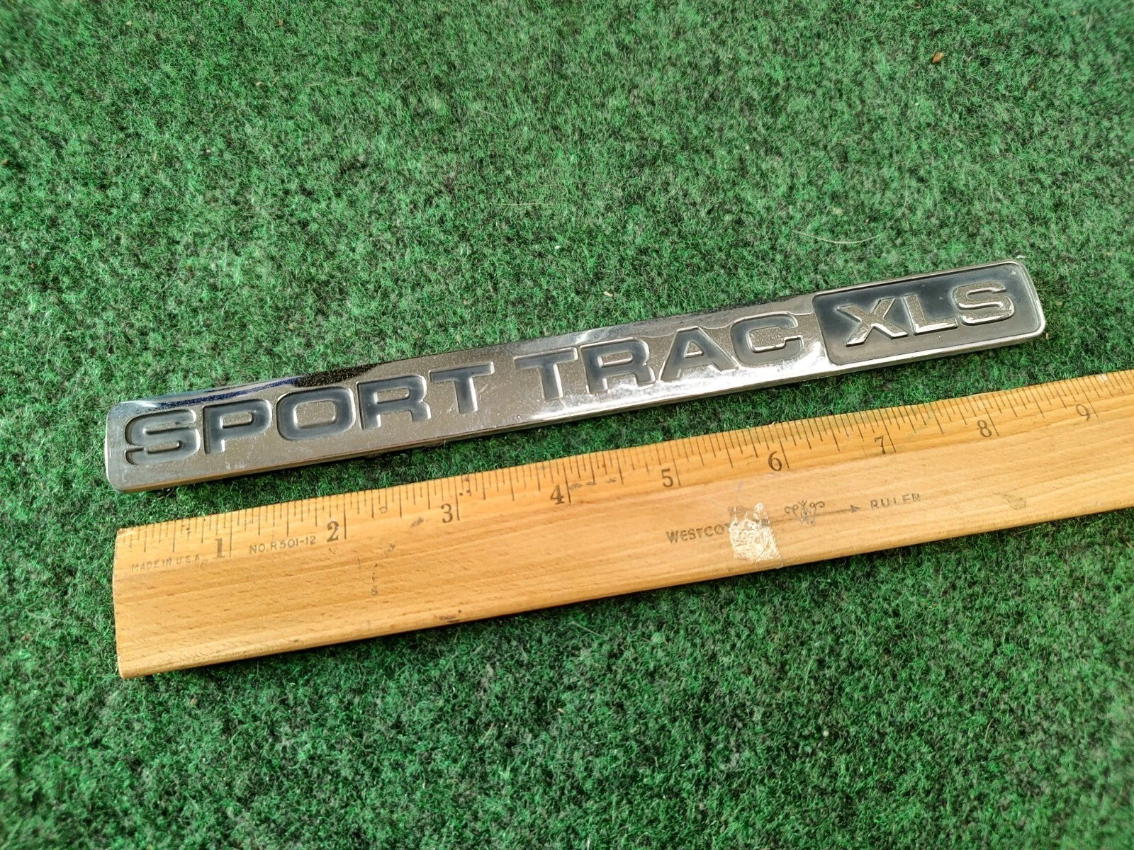 2002 2003 - 2005 Ford Explorer Sport Trac XLS Rear Tailgate Nameplate Emblem 1S1