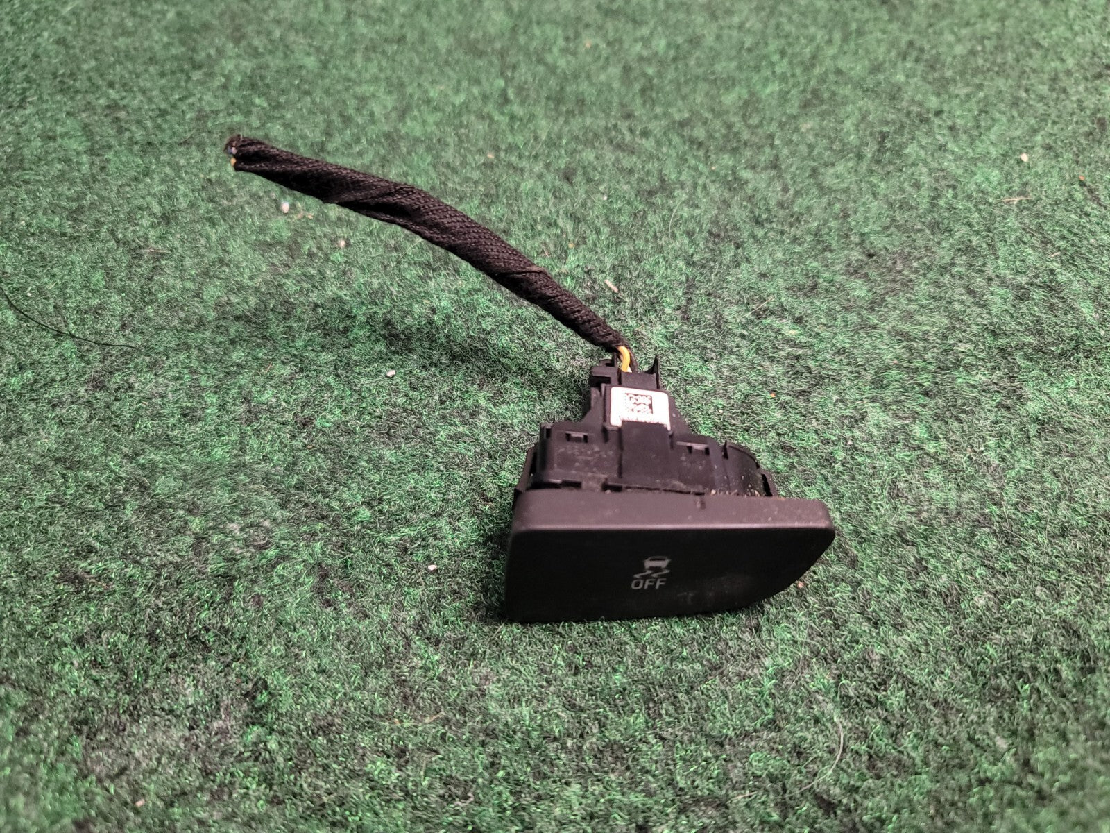 2014 2015 Chevrolet Malibu Off Traction Control Switch Button 23191939 OEM 9L6
