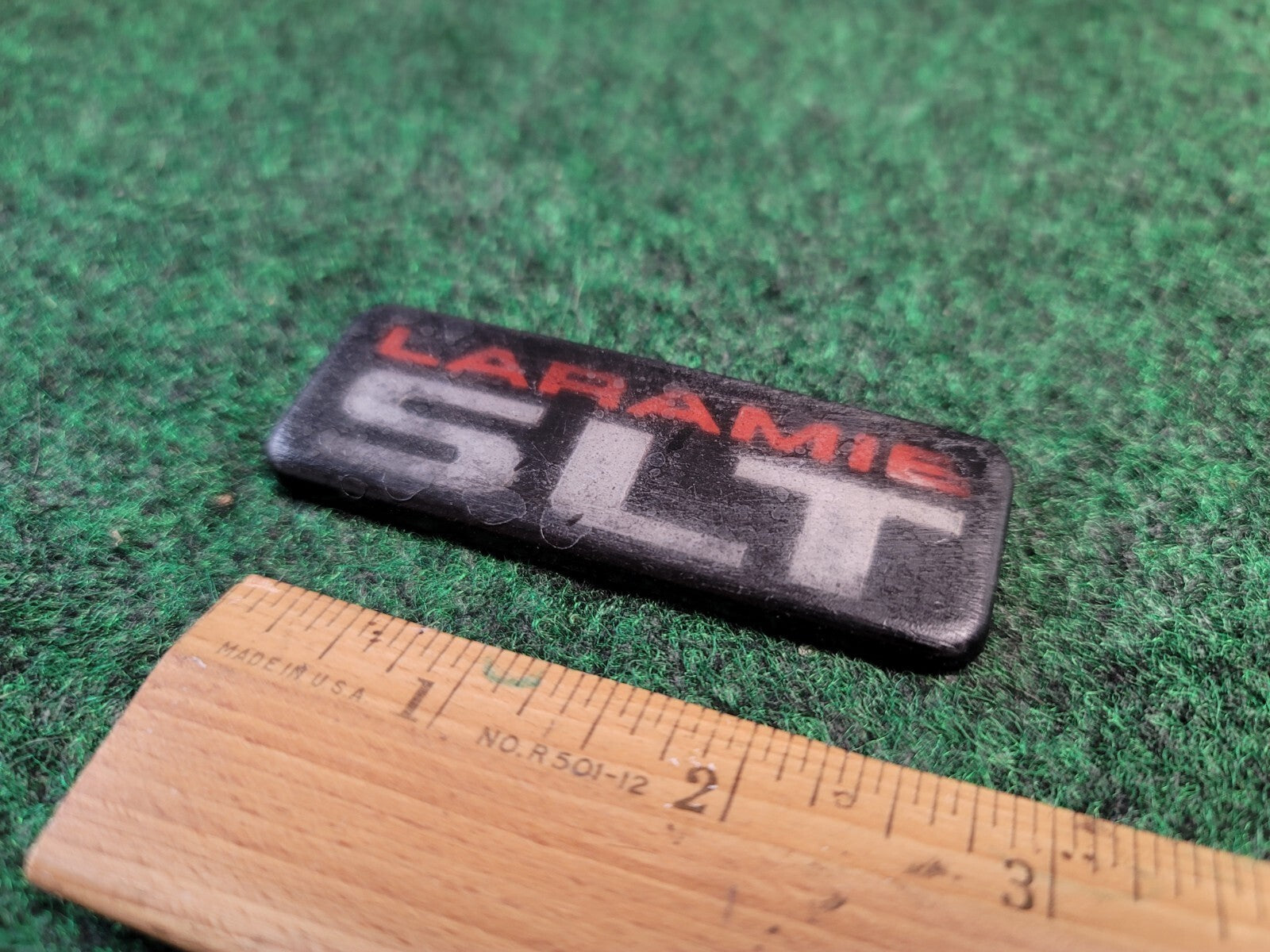 94 95 96 97 98 99 00 01 DODGE RAM SLT LARAMIE SIDE EMBLEM LOGO BADGE 1M5