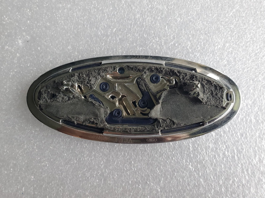 2013-2018 Ford Fusion Rear Trunk Deck Lid Emblem Logo Badge DS73-402A16-AC 2L2