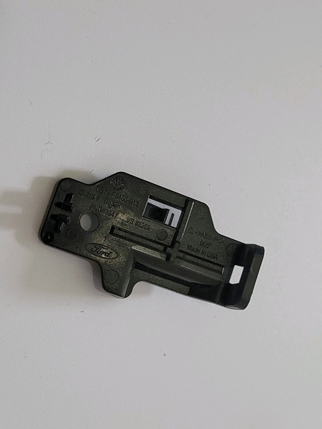 13-20 Ford Fusion Back up Camera Rear Bracket Support (Holds Camera In Place)9L4