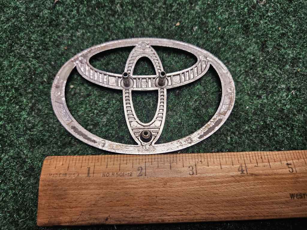Toyota Chrome Emblem Logo Symbol Unknown Name Plate Model ~4" 5M3