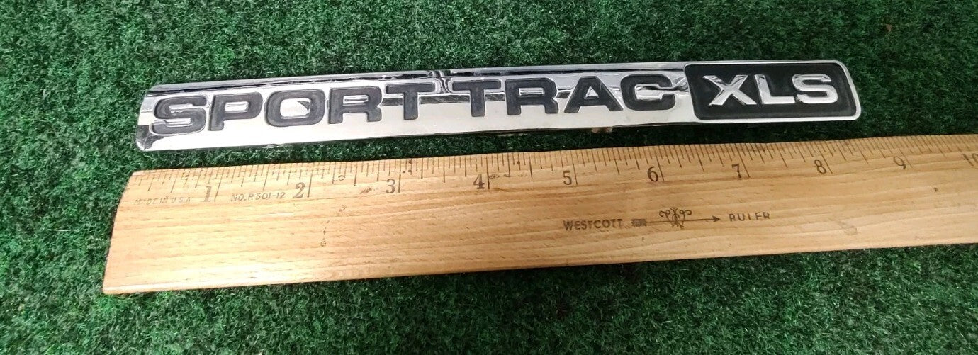 2002 2003 04 05 Ford Explorer Sport Trac XLS Rear Tailgate Nameplate Emblem 8L9