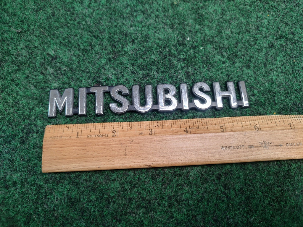 2007-2013 Mitsubishi Outlander Emblem Logo Letter Rear Trunk Tailgate Chrome 3S7