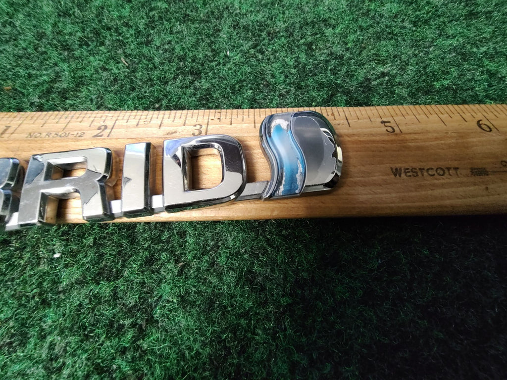 07 08 09 TOYOTA PRIUS HYBRID SIDE FENDER EMBLEM LOGO BADGE SYMBOL USED 4S4