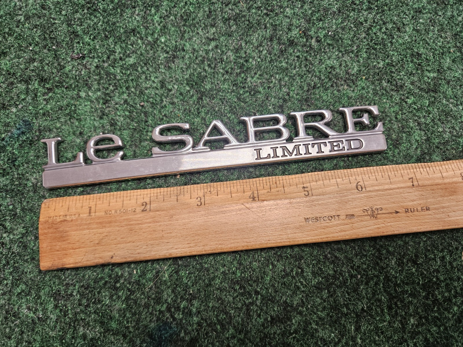 97 98 99 BUICK LESABRE LIMITED REAR LID SIDE EMBLEM LOGO BADGE SYMBOL OEM 6M9