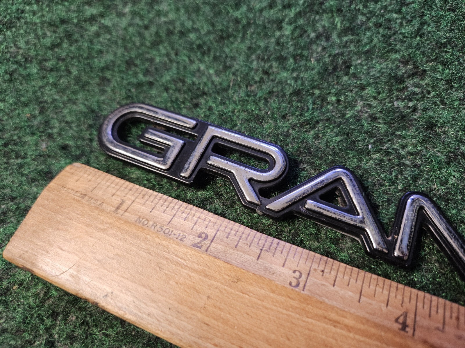 Pontiac 1992-1995 Grand Emblem Badge Logo Nameplate Name Plate 5M1