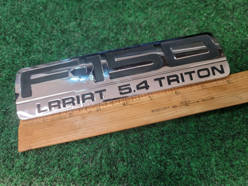 FORD OEM 04-08 F-150 Front Fender  Emblem Badge Nameplate LARIAT 5.4 Triton 6S9
