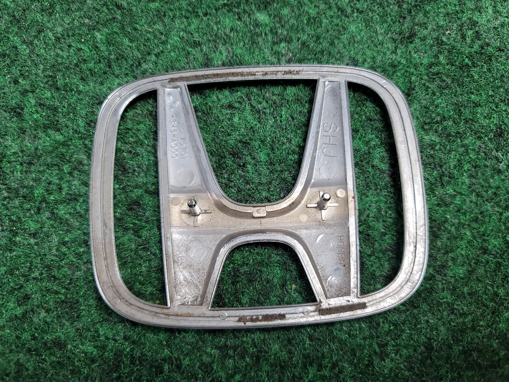 2005-2010 HONDA ODYSSEY REAR LIFTGATE EMBLEM LOGO SYMBOL 75701-SHJ-A000 OEM 2M5