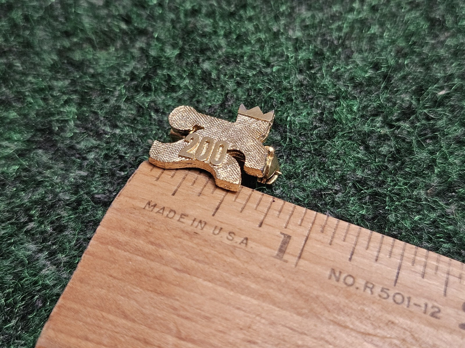 Vintage Brunswick Bowler Man Bowling 200 Club Gold Tone Lapel Pin