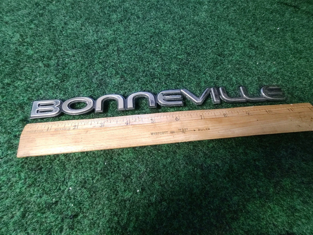 Pontiac OEM Bonneville Chrome & Black Emblem Badge Logo Nameplate Name 3S5